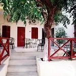 Paradise 4*