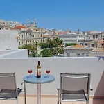 Paradise Guest house 4*