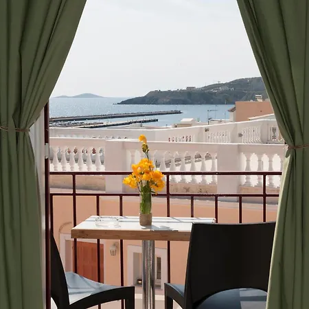 Konukevi Paradise 4*