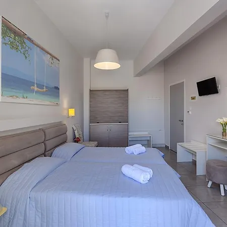 Konukevi Paradise Ermoupoli