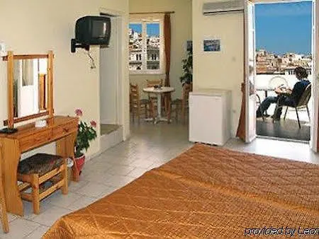Paradise Pensionat 4*