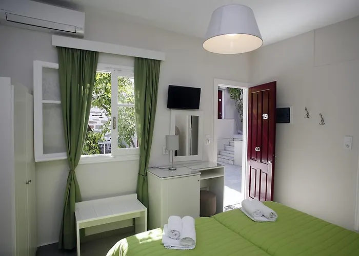 Pensionat Paradise 4*