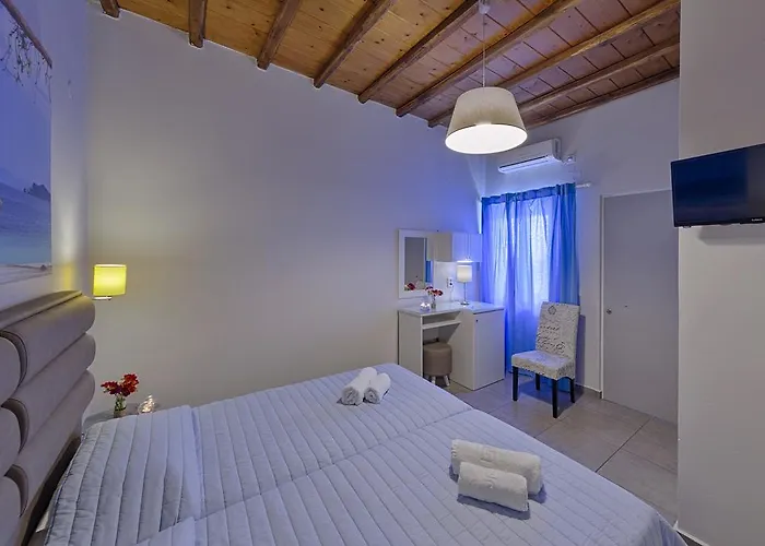 Paradise 4* Ermoupoli