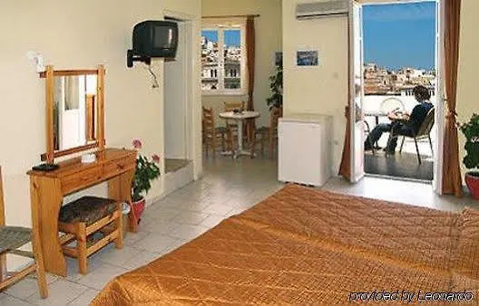 Paradise Pensionat 4*